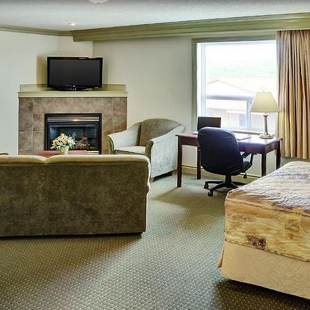 Nova Inn Peace River Extérieur photo